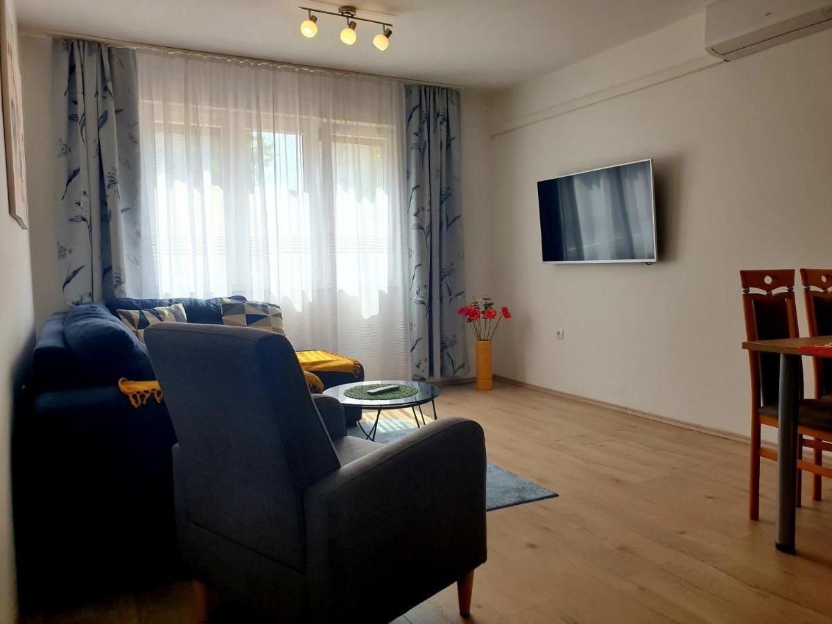 Apartment Mon Cheri-Located In A Quiet Neighbourhood Near Beaches Free Parking PUY Exterior foto