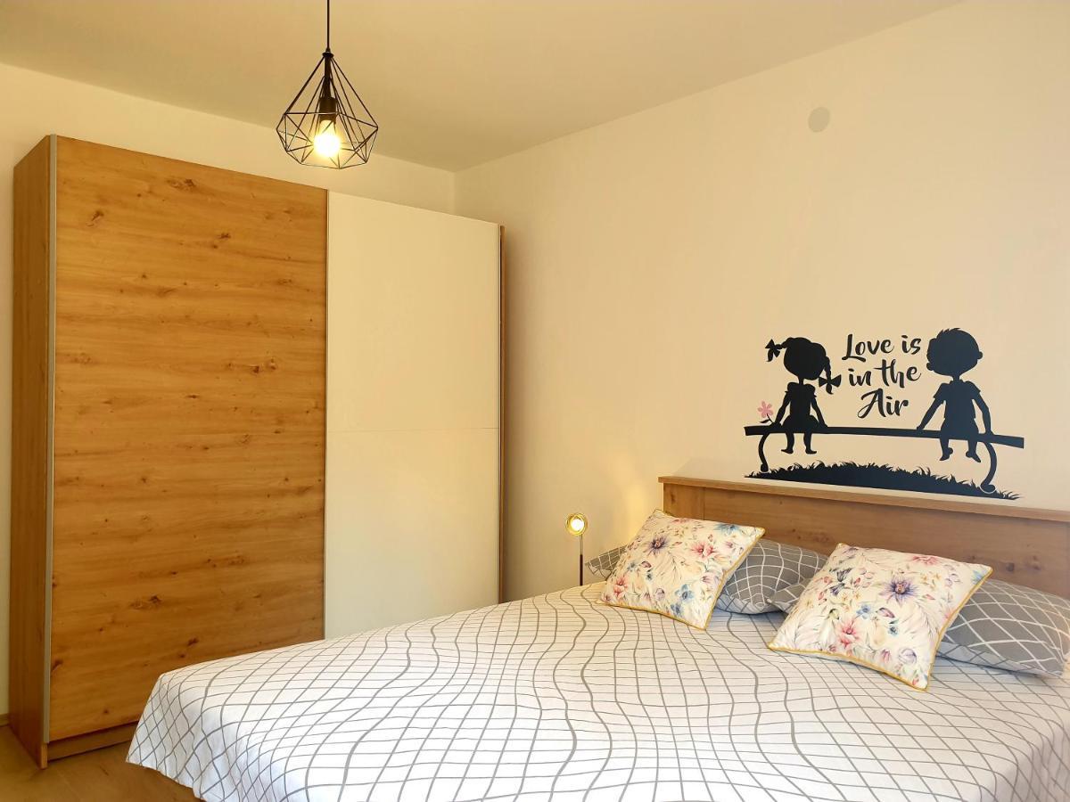 Apartment Mon Cheri-Located In A Quiet Neighbourhood Near Beaches Free Parking PUY Exterior foto